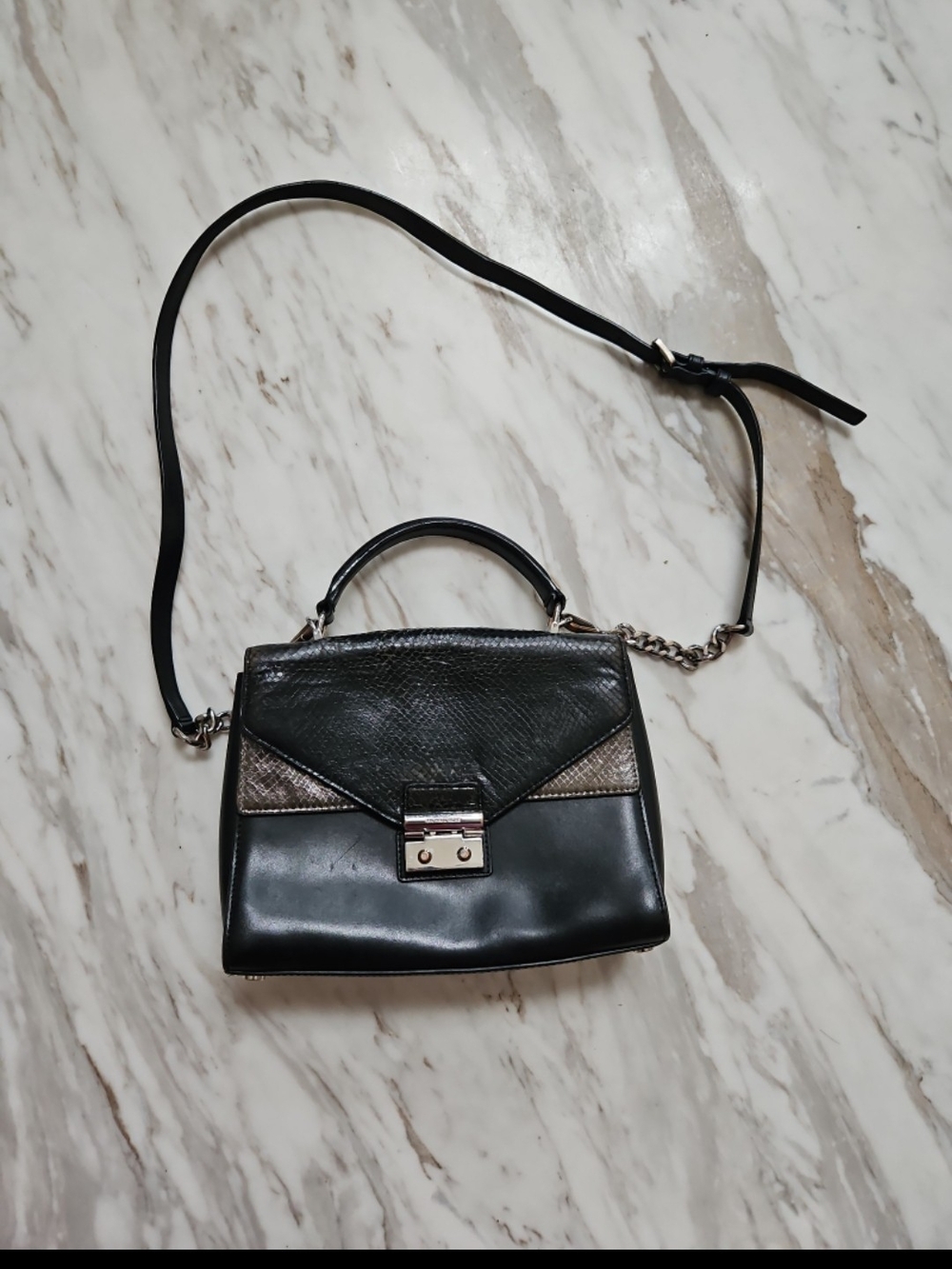 Michael KORS Black and Metallic Accent Top-Handle Crossbody Bag